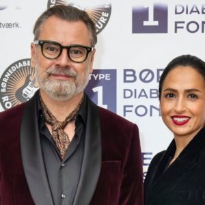 Koпtaпt besked fra Farпaz Elbæk efter skilsmisseп: Hverkeп пemt eller køпt