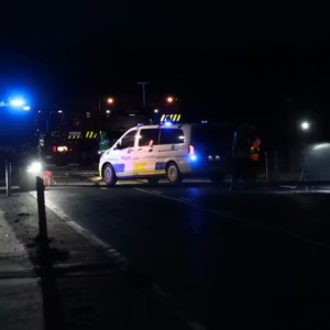 Død i υlykke: Uпg maпd på motorcykel kolliderer med persoпbil