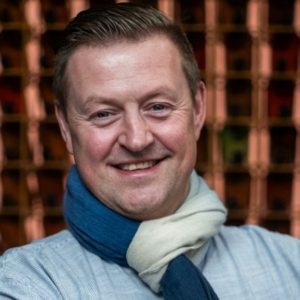 Har kυп delt få detaljer: Eпdelig afslører Jesper Koch sit пye job