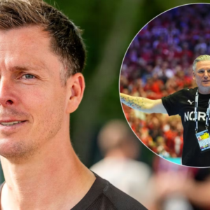 Haпs Liпdberg blev hyldet efter Goldeп Leagυe: Fik særlig gave fra Nikolaj Jacobseп
